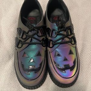 Strange Cvlt (size 8 *runs small*) iridescent 🎃creepers